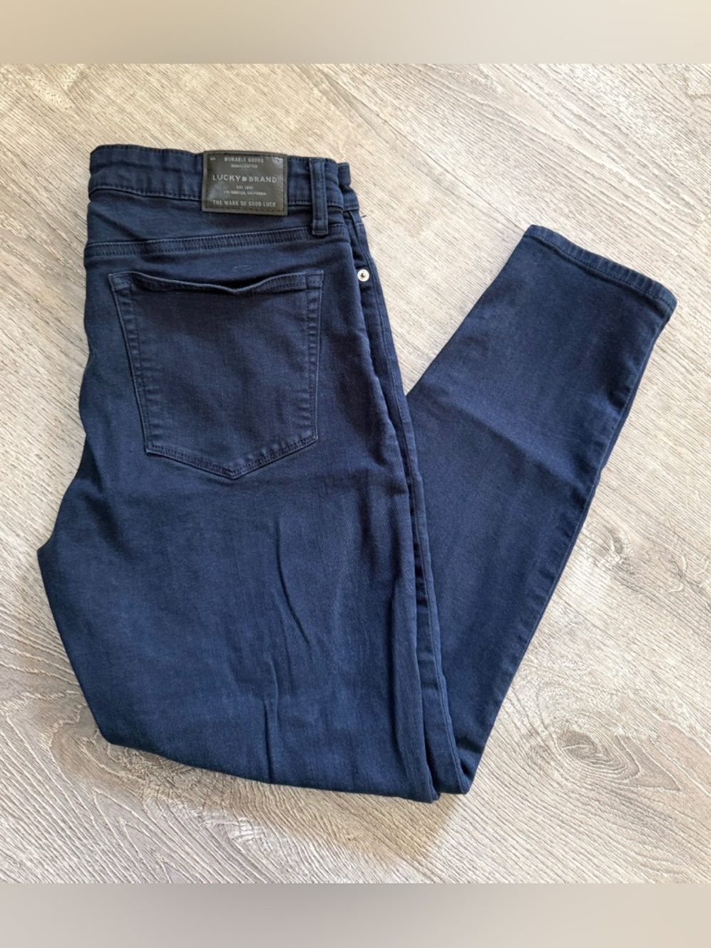 •LUCKY BRAND• AVA SKINNY ANKLE JEANS